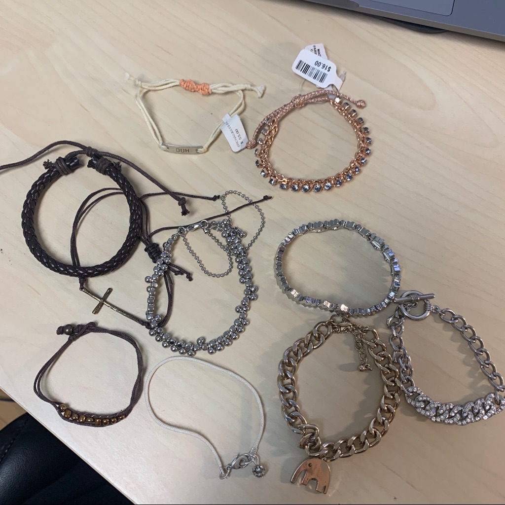 10 Bracelets